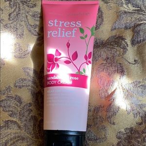 Bath & Body Works Sandalwood Rose Body Cream